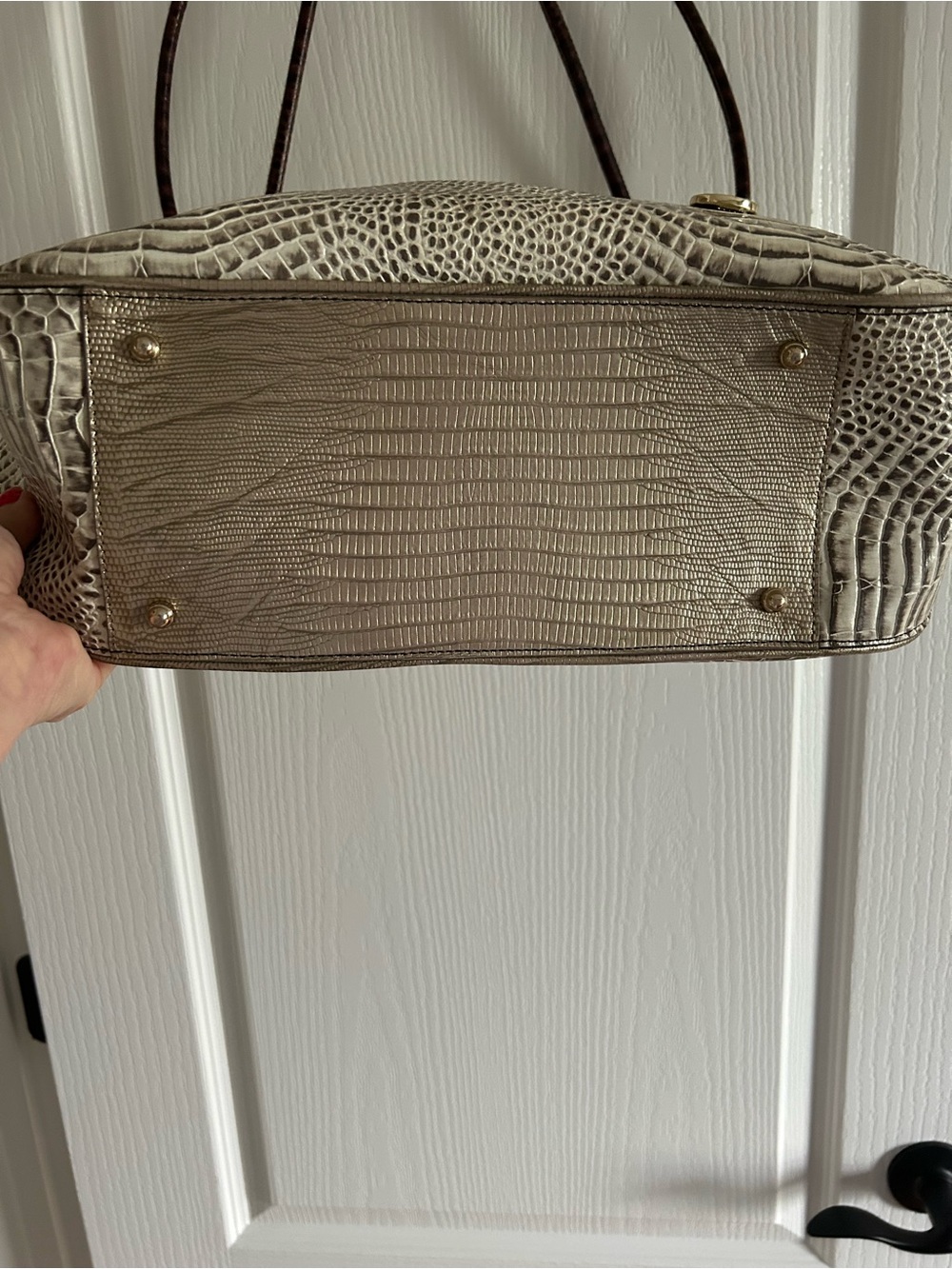 Brahmin Cream Textured Shoulder Bag with Dark Brown Straps - Picture 4 of 7